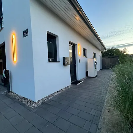 شقة Ostsee Luebecker Bucht, Seeterrasse, Wlan 250mbit, Wallbox 11kw, Seeblick *